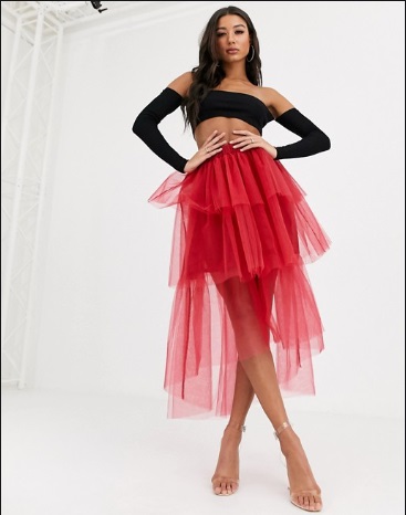 red tulle skirt in summer